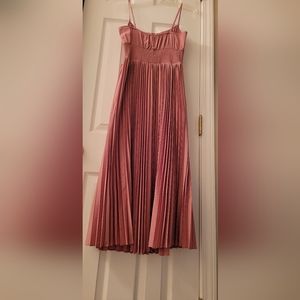 Dusty rose pleated dress